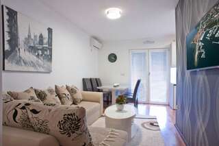 Апартаменты B&T Apartments Будва Апартаменты с 2 спальнями-1