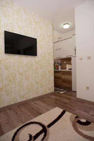 Апартаменты B&T Apartments Будва Улучшенные апартаменты-2