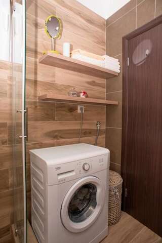 Апартаменты B&T Apartments Будва Улучшенные апартаменты-11