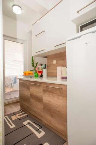 Апартаменты B&T Apartments Будва Улучшенные апартаменты-14